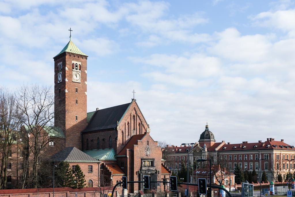 Live Like Locals: Market Square X Jewish District Краков Экстерьер фото
