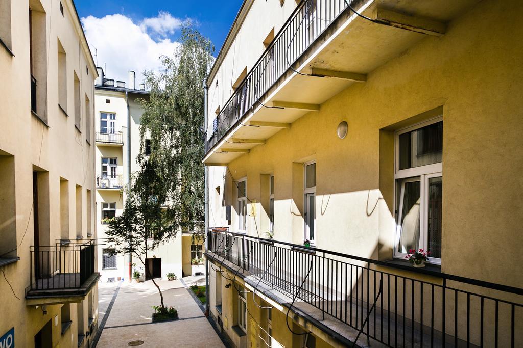 Live Like Locals: Market Square X Jewish District Краков Экстерьер фото